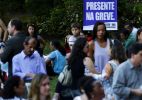 Em Minas Gerais, professores em greve fazem protesto