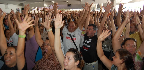 Professores de Goiás decidiram nesta terça (27) encerrar greve de mais de 50 dias - Reprodução/Facebook